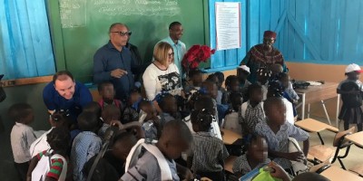 Niños y niñas de la comunidad haitiana de Los Algodones ya tienen escuela con ayuda de las diputaciones extremeñas y AEXCID